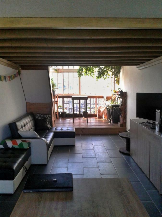 Loft Mezzanine Verriere Avec Vue Saint-Denis Exterior photo